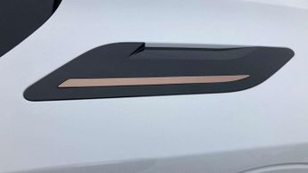 Land Rover Range Rover Evoque R-Dynamic SE