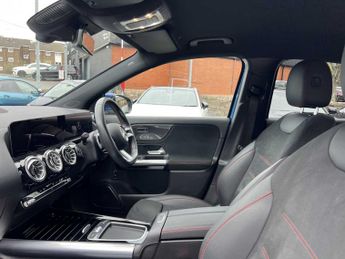 Mercedes-Benz GLA AMG Line