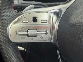 Mercedes-Benz Cla AMG Line