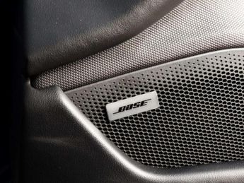 Porsche Taycan Cross Turismo 