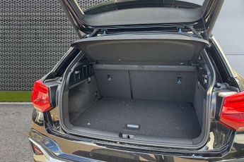 Audi Q2 S Line
