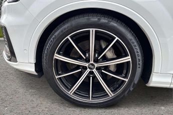 Audi Q7 Black Edition