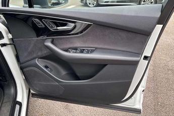 Audi Q7 Black Edition