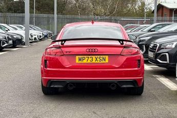 Audi Q4 Black Edition