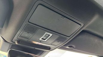 Jaguar F-PACE R-Dynamic Black