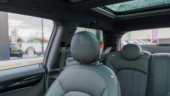 MINI Hatchback Cooper S Level 3