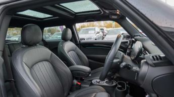 MINI Hatchback Cooper S Level 3