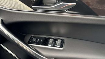Jaguar F-PACE R-Dynamic HSE
