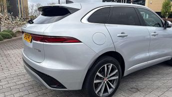 Jaguar F-PACE R-Dynamic HSE