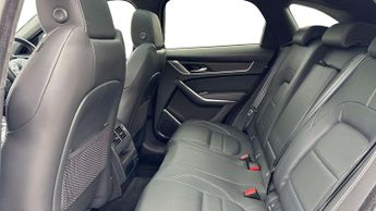 Jaguar F-PACE R-Dynamic HSE