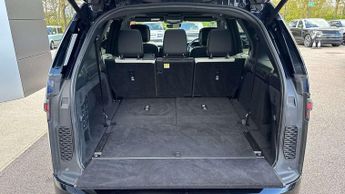 Land Rover Discovery R-Dynamic HSE