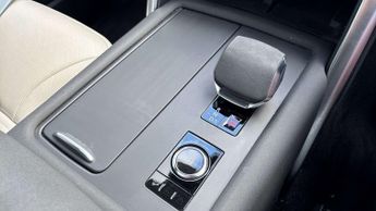 Land Rover Discovery R-Dynamic HSE