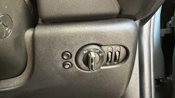 MINI Hatchback Cooper S Multitone Edition