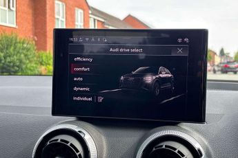 Audi Q2 Black Edition