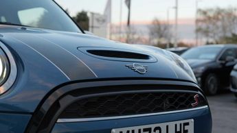 MINI Hatchback Cooper S Exclusive