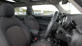 MINI Hatchback Cooper Classic