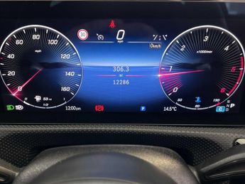 Mercedes-Benz Cla AMG Line