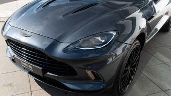 Aston Martin DBX 