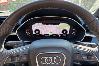 Audi Q3 Black Edition