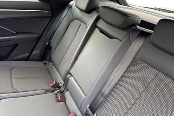 Audi Q3 Black Edition