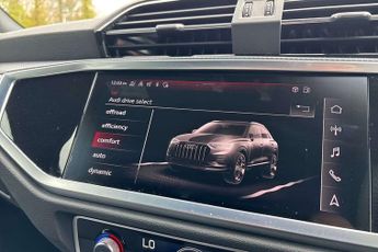 Audi Q3 Black Edition