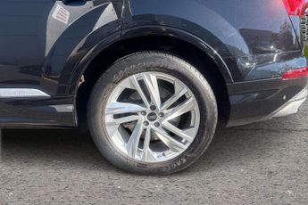 Audi Q7 S Line