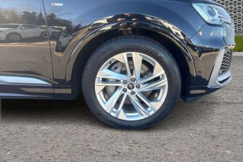 Audi Q7 S Line