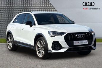 Audi Q3 Black Edition