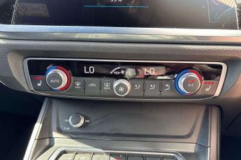 Audi Q3 Black Edition