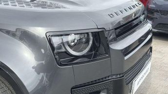 Land Rover Defender X-Dynamic SE