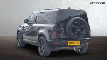 Land Rover Defender X-Dynamic SE