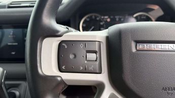 Land Rover Defender X-Dynamic SE