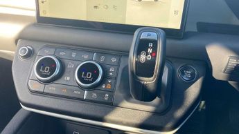 Land Rover Defender X-Dynamic HSE