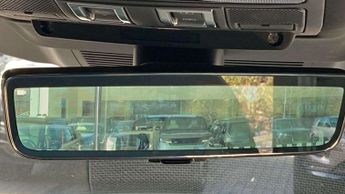 Land Rover Defender X-Dynamic HSE