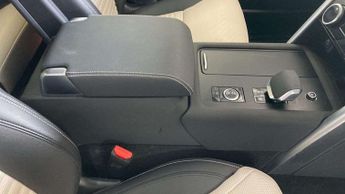 Land Rover Discovery R-Dynamic SE