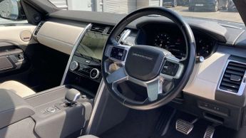 Land Rover Discovery R-Dynamic SE