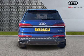 Audi Q7 Black Edition