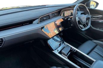 Audi Q8 Black Edition