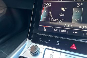 Audi Q8 Black Edition