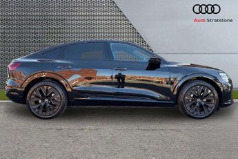 Audi Q8 Black Edition