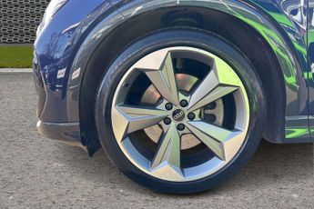 Audi Q4 Black Edition