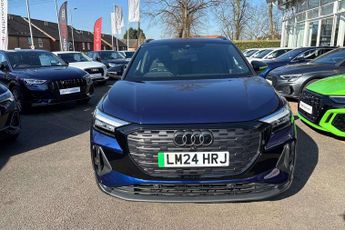 Audi Q4 Black Edition