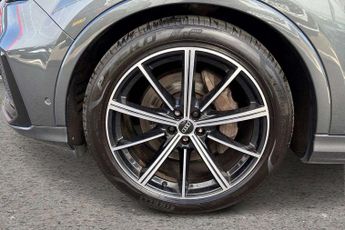 Audi Q7 Black Edition