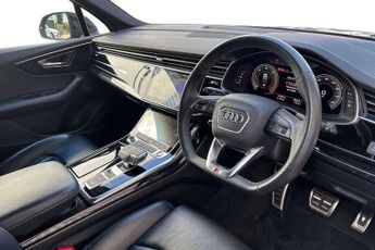 Audi Q7 Black Edition