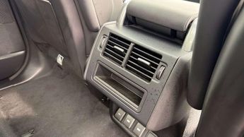 Land Rover Discovery R-Dynamic SE