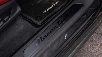 Porsche Macan Electric Estate 