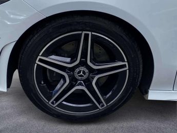 Mercedes-Benz Cla AMG Line