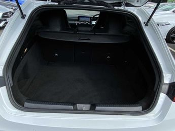 Mercedes-Benz Cla AMG Line