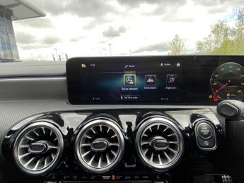 Mercedes-Benz Cla AMG Line