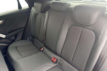 Audi Q2 S Line